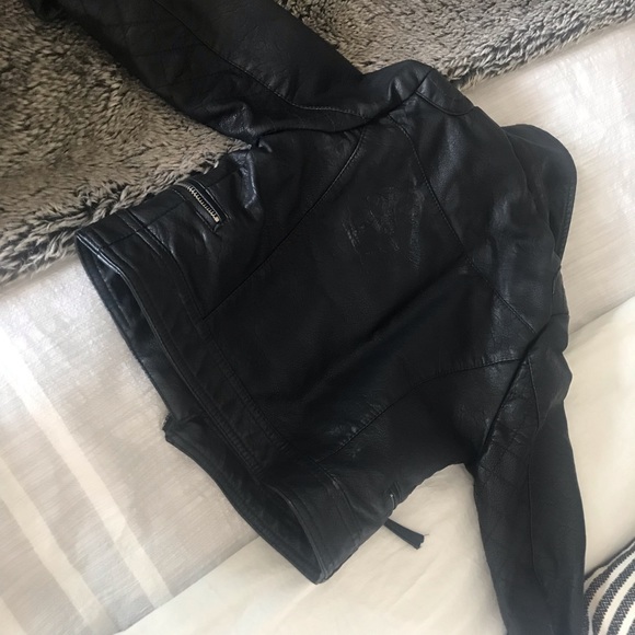 Jacket - Picture 4 of 5